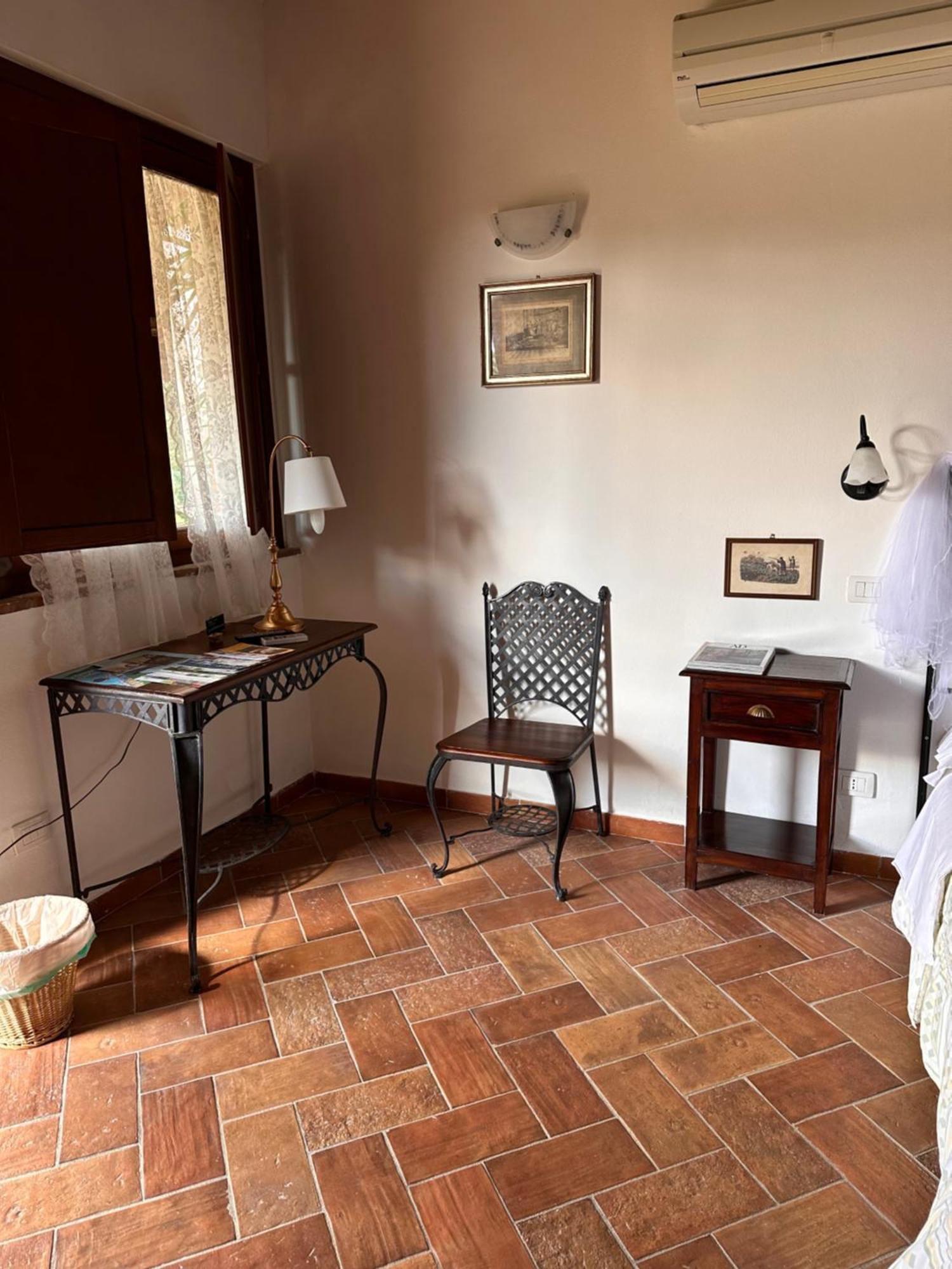 Agriturismo Il Puntoncino 马西利亚纳 外观 照片