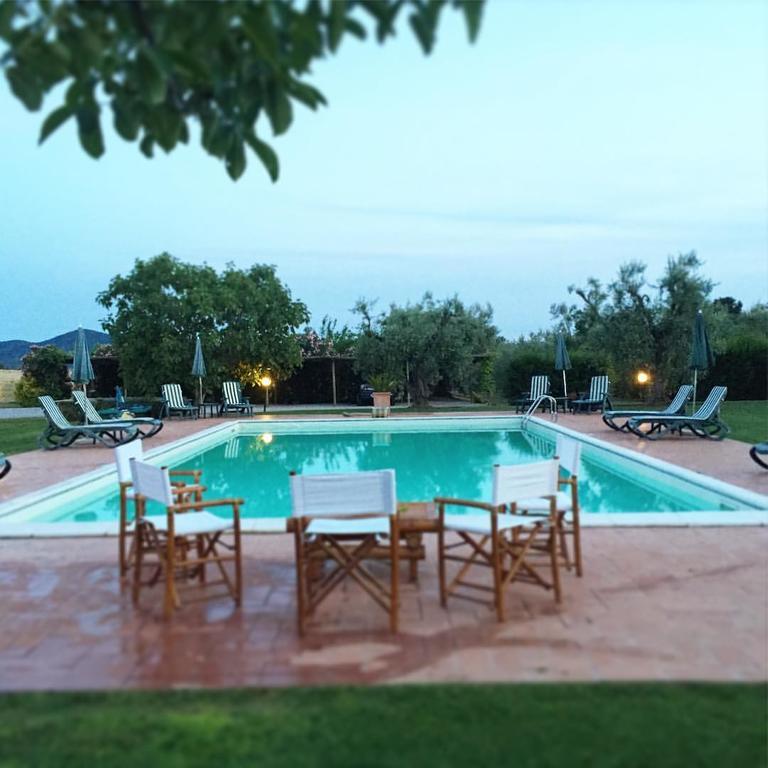 Agriturismo Il Puntoncino 马西利亚纳 外观 照片